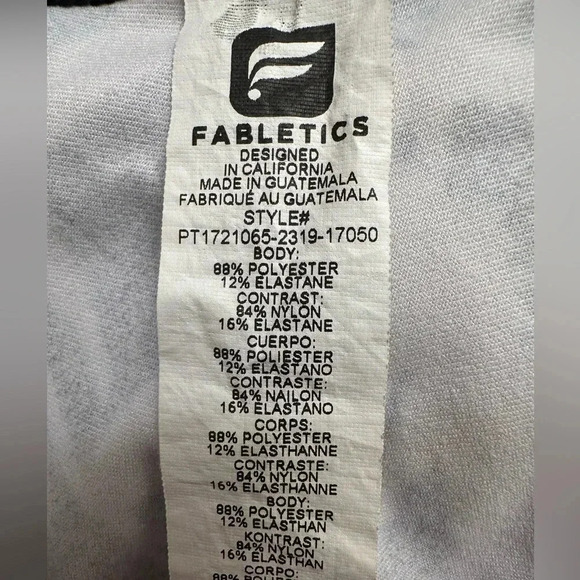 Fabletics navy and black floral print 7/8 length leggings - Picture 3 of 6